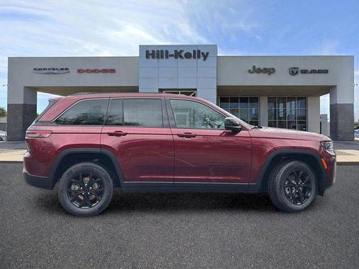 Velvet Red Pearlcoat 2026 Jeep Grand Cherokee Altitude