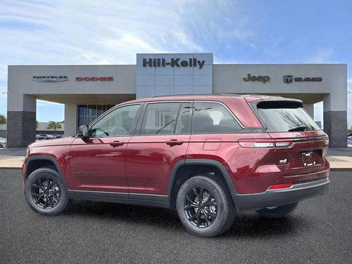 Velvet Red Pearlcoat 2026 Jeep Grand Cherokee Altitude