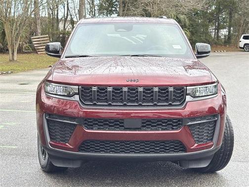 2026 Jeep Grand Cherokee Altitude