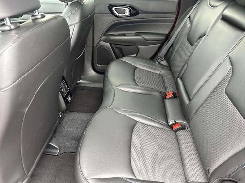 oose 2026 Jeep Compass Latitude