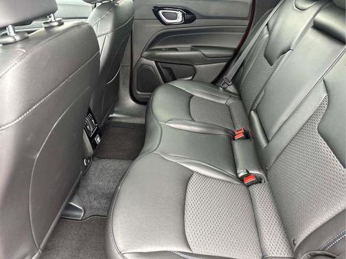oose 2026 Jeep Compass Latitude
