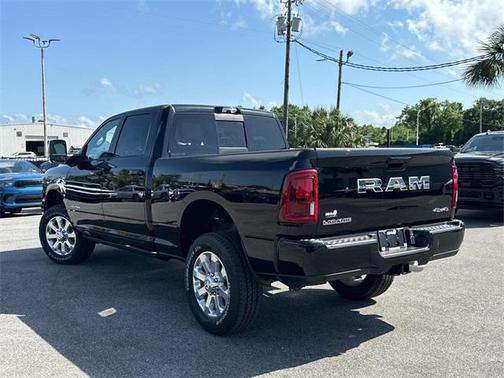 2025 RAM 2500 Laramie Crew Cab 4x4 6'4' Box