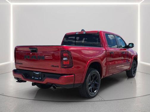 Molten Red Pearlcoat 2026 RAM 1500 Laramie