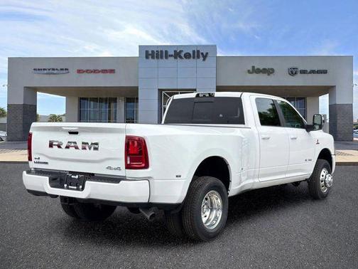 Bright White Clearcoat 2026 RAM 3500 Laramie Crew Cab 4x4 8' Box