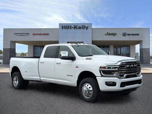 Bright White Clearcoat 2026 RAM 3500 Laramie Crew Cab 4x4 8' Box