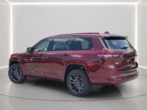 Velvet Red Pearlcoat 2026 Jeep Grand Cherokee L Limited