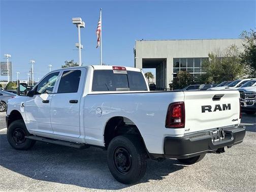 2025 RAM 2500 Tradesman Crew Cab 4x4 6'4' Box
