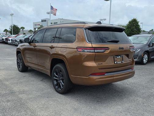 Copper Shino Metallic Clearcoat 2026 Jeep Grand Cherokee L Limited