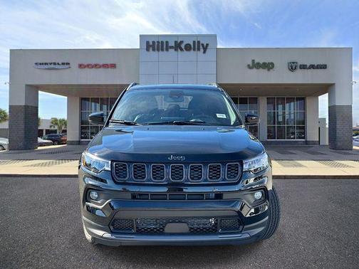 Diamond Black Crystal Pearlcoat 2026 Jeep Compass Latitude