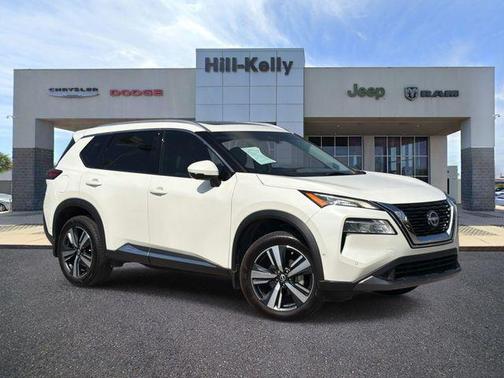 Pearl White Tricoat 2023 Nissan Rogue SL