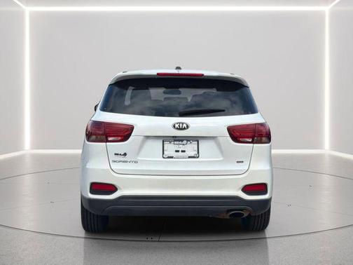 Snow White Pearl 2020 Kia Sorento LX
