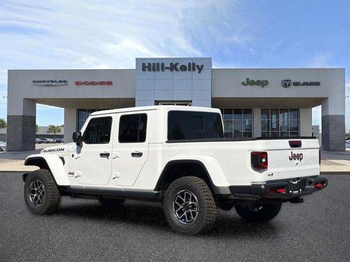 Bright White Clearcoat 2026 Jeep Gladiator Rubicon