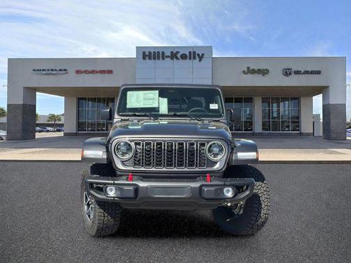 Granite Crystal Metallic Clearcoat 2026 Jeep Gladiator Rubicon