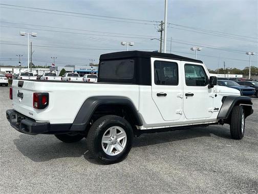 2020 Jeep Gladiator Sport S