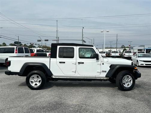 2020 Jeep Gladiator Sport S