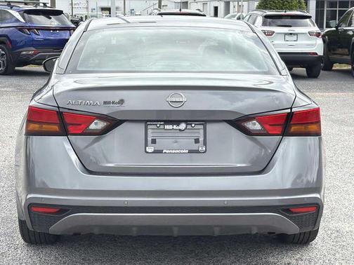 Gun Metallic 2024 Nissan Altima S FWD