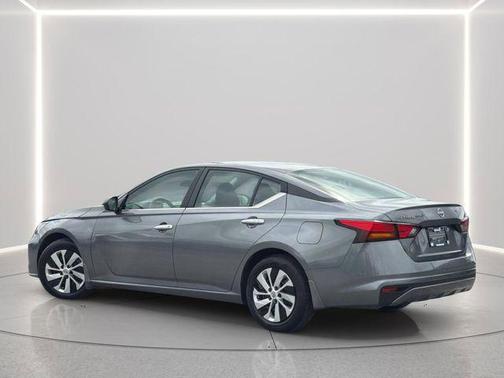 Gun Metallic 2024 Nissan Altima S FWD
