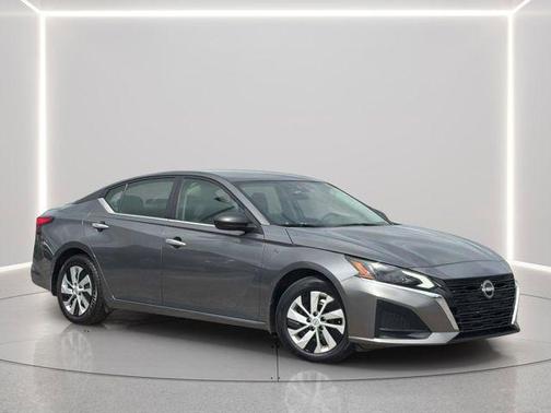 Gun Metallic 2024 Nissan Altima S FWD