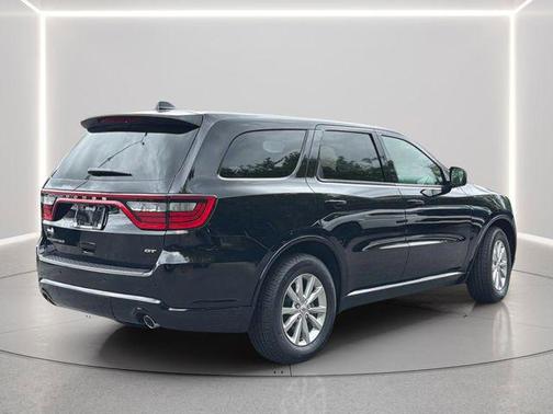 DB Black Crystal Clearcoat 2026 Dodge Durango GT RWD