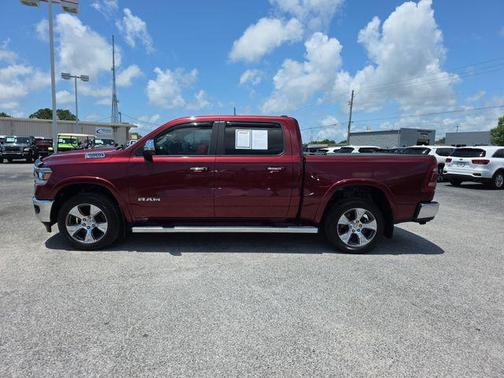 Delmonico Red Pearlcoat 2020 RAM 1500 Laramie
