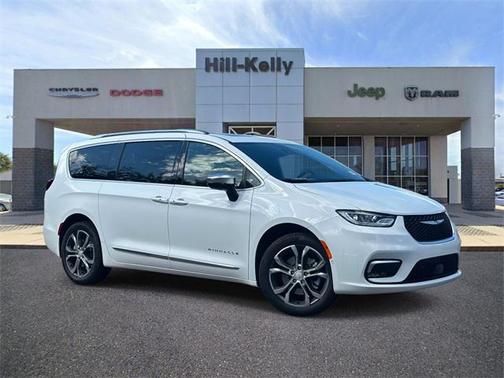 2026 Chrysler Pacifica L