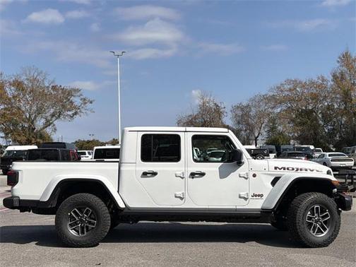 2026 Jeep Gladiator Mojave 4x4