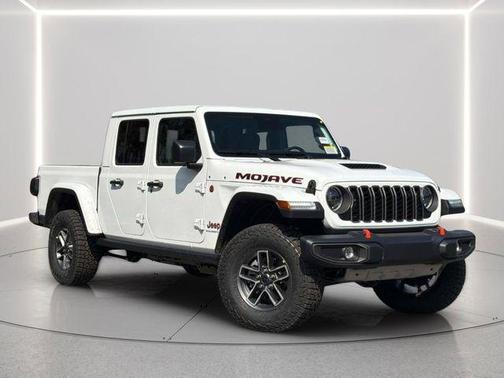 Bright White Clearcoat 2026 Jeep Gladiator Mojave 4x4