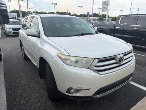 Blizzard Pearl 2012 Toyota Highlander SE