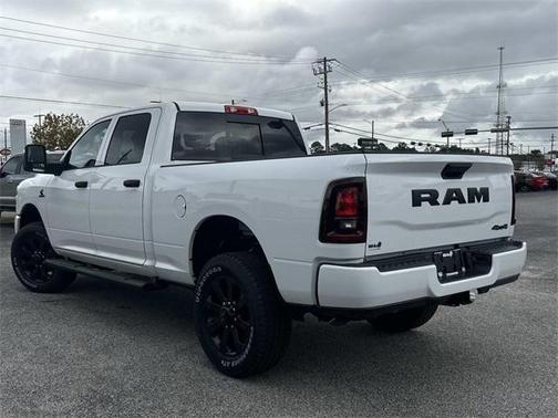 2026 RAM 2500 Black Express Crew Cab 4x4 6'4' Box