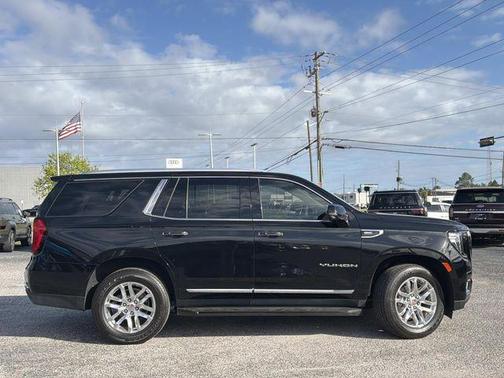Onyx Black 2022 GMC Yukon SLT