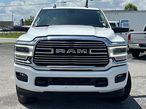 2024 RAM 2500 Laramie Crew Cab 4x4 6'4' Box