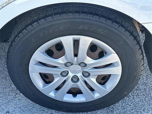 2017 Chevrolet Sonic LS