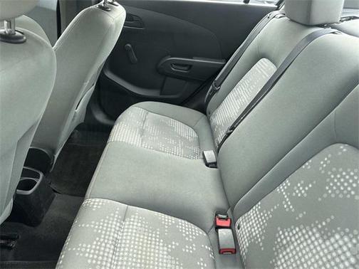 2017 Chevrolet Sonic LS