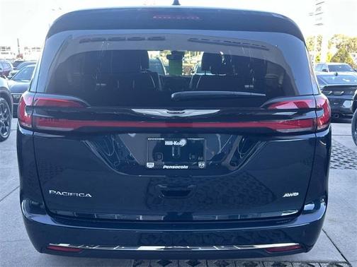 2025 Chrysler Pacifica L