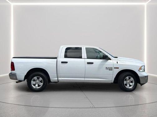 Bright White Clearcoat 2019 RAM 1500 Tradesman