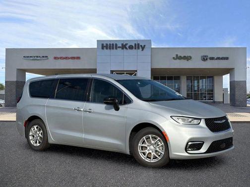 Silver Mist Clearcoat 2026 Chrysler Pacifica L