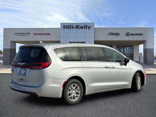 Silver Mist Clearcoat 2026 Chrysler Pacifica L