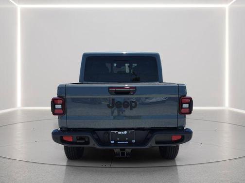 Anvil Clearcoat 2026 Jeep Gladiator Sport S