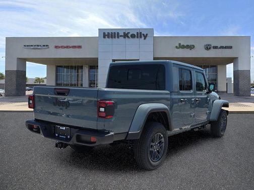 Anvil Clearcoat 2026 Jeep Gladiator Sport S