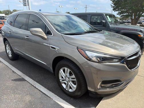 Pepperdust Metallic 2018 Buick Enclave Essence