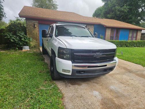 Summit White 2009 Chevrolet Silverado 1500 LT Extended Cab
