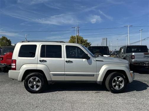 2008 Jeep Liberty Sport
