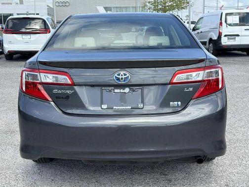 2014 Toyota Camry Hybrid LE