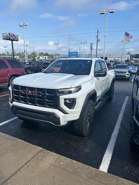2024 GMC Canyon AT4