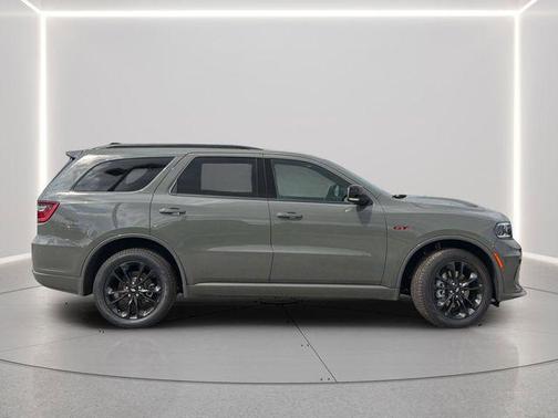 DB Black Clearcoat 2026 Dodge Durango GT Plus