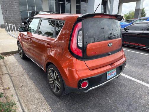 Wild Orange 2018 Kia Soul !