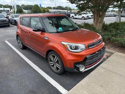 Wild Orange 2018 Kia Soul !