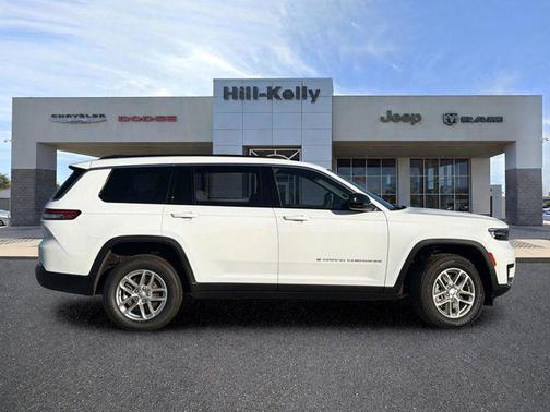 Bright White Clearcoat 2026 Jeep Grand Cherokee L Altitude