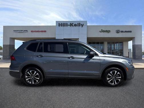 Platinum Gray Metallic 2022 Volkswagen Tiguan 2.0T S