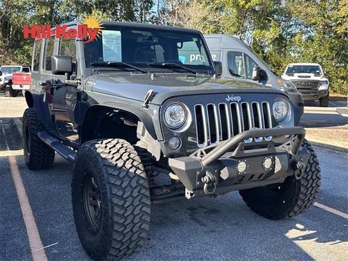 2017 Jeep Wrangler Unlimited Sahara